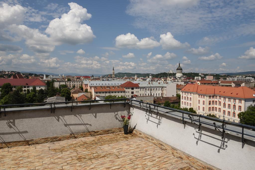 Apartament Belvedere Apartment Cluj Napoca Bagian luar foto