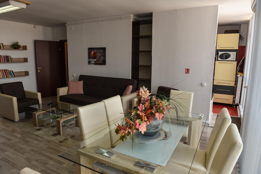 Apartament Belvedere Apartment Cluj Napoca Bagian luar foto